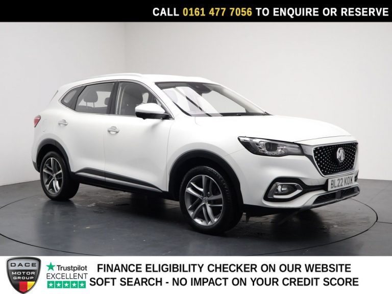 Used 2022 WHITE MG MG HS SUV 1.5 T-GDI 16.6kWh Excite SUV 5dr Petrol Plug-in Hybrid Auto Euro 6 (s/s) (258 ps) PETROL PLUG-IN HYBRID (reg. 2022-07-29) (Automatic) for sale in Stockport
