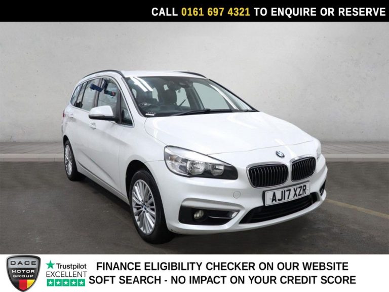 Used 2017 WHITE BMW 2 Series GRAN TOURER MPV 2.0 220d Luxury MPV 5dr Diesel Auto Euro 6 (s/s) (190 ps) DIESEL (reg. 2017-07-27) (Automatic) for sale in Stockport
