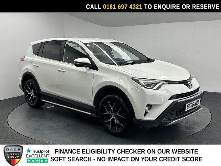 Used 2017 WHITE TOYOTA RAV4 SUV 2.0 V-Matic Icon SUV 5dr Petrol CVT 4WD Euro 6 (s/s) (151 ps) PETROL (reg. 2017-01-27) (Automatic) for sale in Stockport