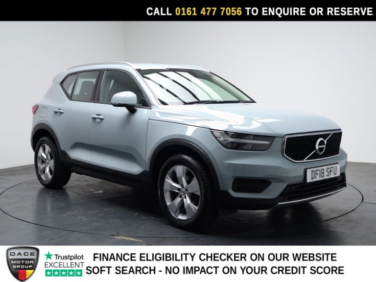 Used 2018 BLUE VOLVO XC40 SUV 2.0 D3 Momentum SUV 5dr Diesel Auto Euro 6 (s/s) (150 ps) DIESEL (reg. 2018-07-26) (Automatic) for sale in Stockport