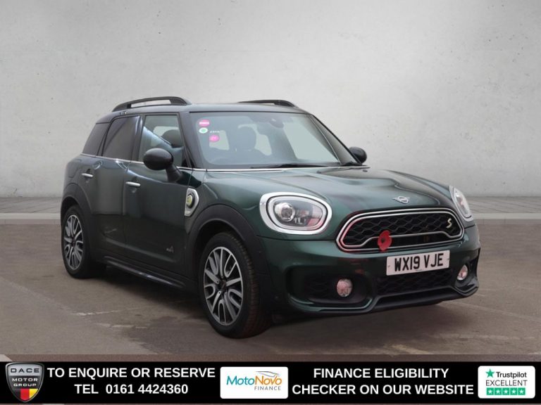 Used 2019 GREEN MINI COUNTRYMAN SUV 1.5 7.6kWh Cooper SE Sport SUV 5dr Petrol Plug-in Hybrid Auto ALL4 Euro 6 (s/s) (224 ps) PETROL PLUG-IN HYBRID (reg. 2019-03-08) (Automatic) for sale in Stockport