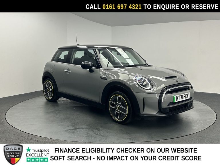 Used 2021 GREY MINI Electric Hatch Hatchback Cooper SE 32.6kWh Level 1 Hatchback 3dr Electric Auto (184 ps) ELECTRIC (reg. 2021-12-24) (Automatic) for sale in Stockport