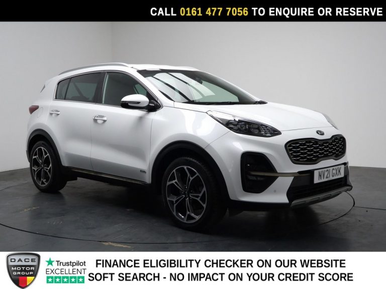 Used 2021 WHITE KIA SPORTAGE SUV 1.6 T-GDi GT-Line SUV 5dr Petrol DCT AWD Euro 6 (s/s) (174 bhp) PETROL (reg. 2021-05-25) (Automatic) for sale in Stockport