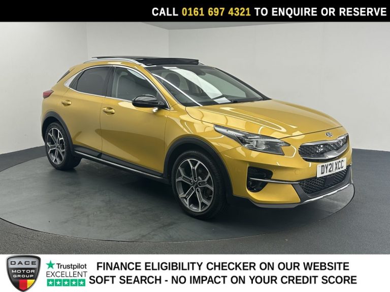 Used 2021 YELLOW KIA XCEED SUV 1.6 GDi 8.9kWh First Edition SUV 5dr Petrol Plug-in Hybrid DCT Euro 6 (s/s) (139 bhp) PETROL PLUG-IN HYBRID (reg. 2021-03-31) (Automatic) for sale in Stockport