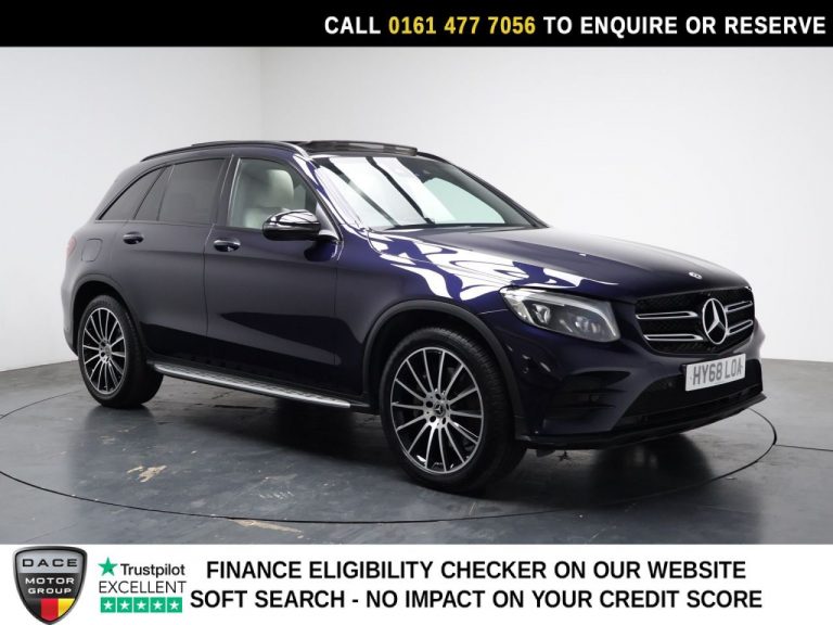 Used 2018 BLUE MERCEDES-BENZ GLC SUV 2.1 GLC250d AMG Line (Premium Plus) SUV 5dr Diesel G-Tronic+ 4MATIC Euro 6 (s/s) (204 ps) DIESEL (reg. 2018-09-03) (Automatic) for sale in Stockport