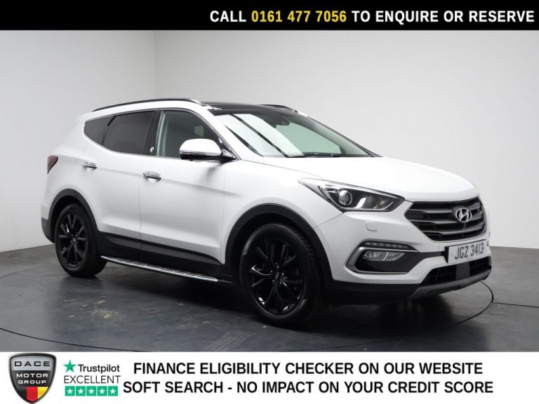 Used 2018 WHITE HYUNDAI SANTA FE SUV 2.2 CRDi Blue Drive Endurance Edition SUV 5dr Diesel Auto 4WD Euro 6 (s/s) (7 Seat) (200 ps) DIESEL (reg. 2018-03-26) (Automatic) for sale in Stockport