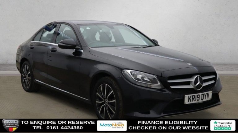 Used 2019 BLACK MERCEDES-BENZ C-CLASS Saloon 1.5 C200 MHEV EQ Boost SE Saloon 4dr Petrol G-Tronic+ Euro 6 (s/s) (198 ps) PETROL (reg. 2019-04-05) (Automatic) for sale in Stockport