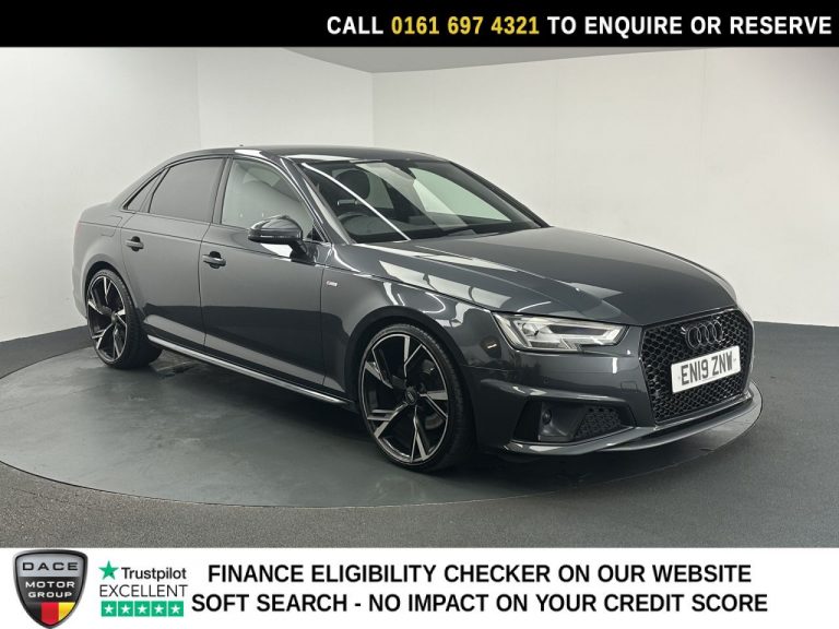 Used 2019 GREY AUDI A4 Saloon 2.0 TFSI 35 S line Saloon 4dr Petrol S Tronic Euro 6 (s/s) (150 ps) PETROL (reg. 2019-04-30) (Automatic) for sale in Stockport