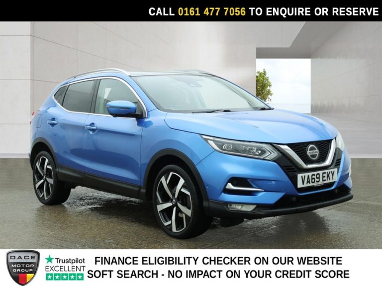 Used 2020 BLUE NISSAN QASHQAI SUV 1.3 DIG-T Tekna SUV 5dr Petrol DCT Auto Euro 6 (s/s) (160 ps) PETROL (reg. 2020-01-08) (Automatic) for sale in Stockport