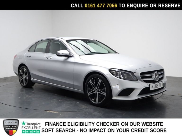 Used 2020 SILVER MERCEDES-BENZ C-CLASS Saloon 1.5 C200 MHEV EQ Boost Sport (Premium) Saloon 4dr Petrol G-Tronic+ Euro 6 (s/s) (198 ps) PETROL (reg. 2020-02-07) (Automatic) for sale in Stockport
