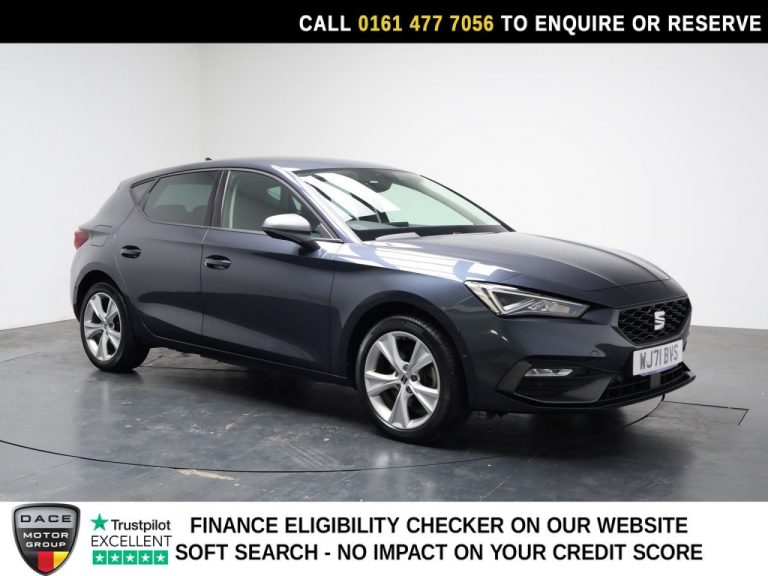 Used 2021 GREY SEAT LEON Hatchback 1.4 eHybrid 12.8kWh FR Hatchback 5dr Petrol Plug-in Hybrid DSG Euro 6 (s/s) (204 ps) PETROL PLUG-IN HYBRID (reg. 2021-11-30) (Automatic) for sale in Stockport
