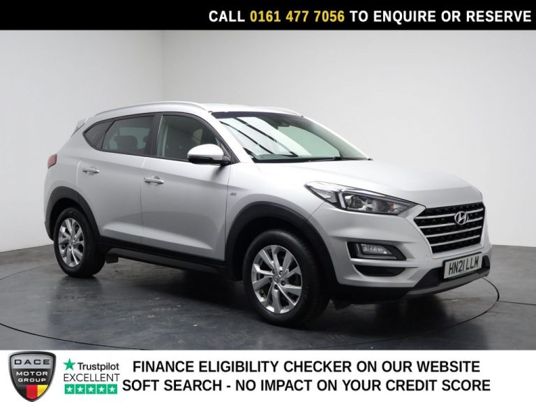 Used 2021 SILVER HYUNDAI TUCSON SUV 1.6 CRDi MHEV SE Nav SUV 5dr Diesel Hybrid DCT Euro 6 (s/s) (136 ps) DIESEL HYBRID (reg. 2021-03-27) (Automatic) for sale in Stockport