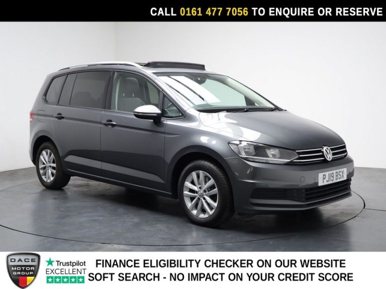 Used 2019 GREY VOLKSWAGEN TOURAN MPV 1.6 TDI SE Family MPV 5dr Diesel DSG Euro 6 (s/s) (115 ps) DIESEL (reg. 2019-03-26) (Automatic) for sale in Stockport