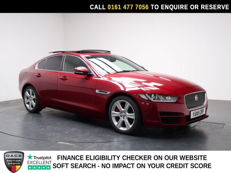 Used 2019 RED JAGUAR XE Saloon 2.0i GPF Portfolio Saloon 4dr Petrol Auto Euro 6 (s/s) (200 ps) PETROL (reg. 2019-03-01) (Automatic) for sale in Stockport