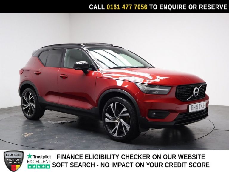 Used 2019 RED VOLVO XC40 SUV 2.0 T4 R-Design Pro SUV 5dr Petrol Auto Euro 6 (s/s) (190 ps) PETROL (reg. 2019-07-30) (Automatic) for sale in Stockport
