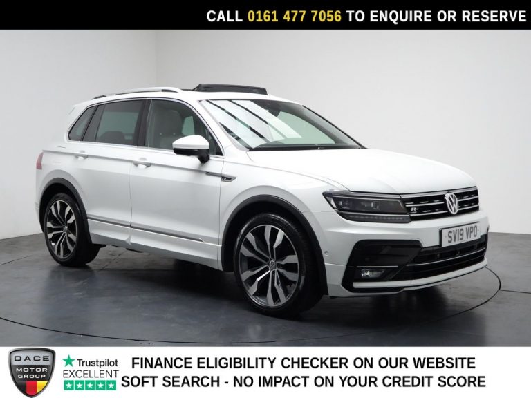 Used 2019 WHITE VOLKSWAGEN TIGUAN SUV 1.5 TSI EVO R-Line SUV 5dr Petrol DSG Euro 6 (s/s) (150 ps) PETROL (reg. 2019-06-27) (Automatic) for sale in Stockport