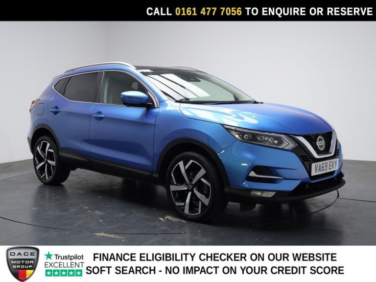 Used 2020 BLUE NISSAN QASHQAI SUV 1.3 DIG-T Tekna SUV 5dr Petrol DCT Auto Euro 6 (s/s) (160 ps) PETROL (reg. 2020-01-08) (Automatic) for sale in Stockport
