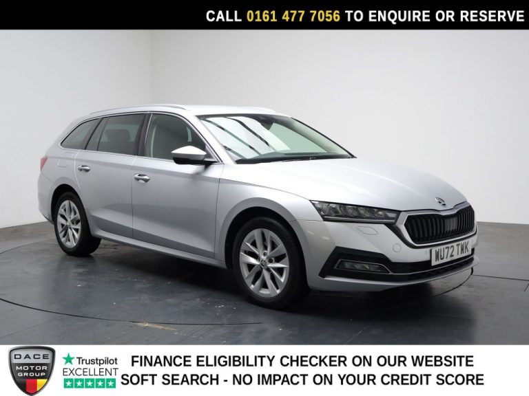 Used 2022 SILVER SKODA OCTAVIA Estate 1.4 TSI iV 13kWh SE L Estate 5dr Petrol Plug-in Hybrid DSG Euro 6 (s/s) (204 ps) PETROL PLUG-IN HYBRID (reg. 2022-09-14) (Automatic) for sale in Stockport