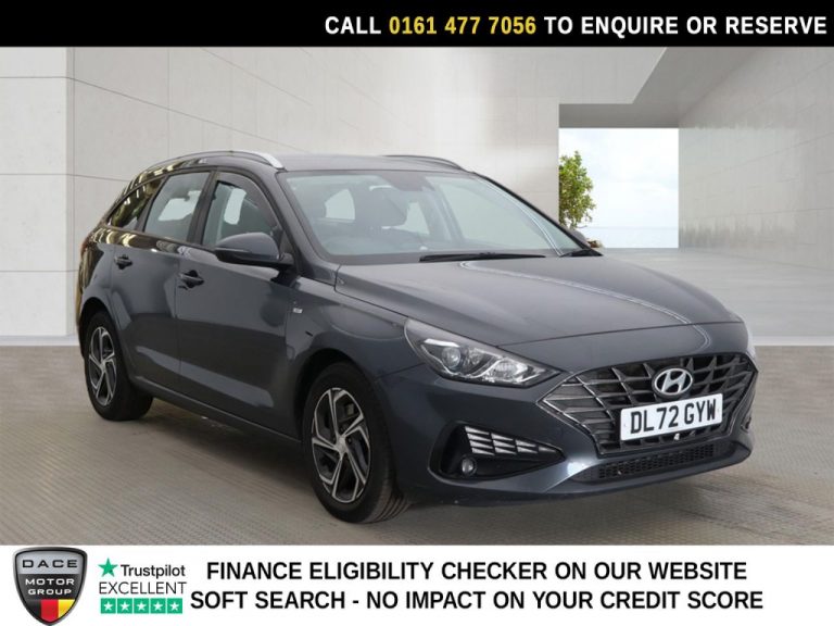 Used 2023 GREY HYUNDAI I30 Estate 1.0 T-GDi MHEV SE Connect Tourer 5dr Petrol Hybrid DCT Euro 6 (s/s) (120 ps) PETROL HYBRID (reg. 2023-02-15) (Automatic) for sale in Stockport