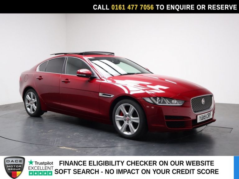 Used 2019 RED JAGUAR XE Saloon 2.0i GPF Portfolio Saloon 4dr Petrol Auto Euro 6 (s/s) (200 ps) PETROL (reg. 2019-03-01) (Automatic) for sale in Stockport