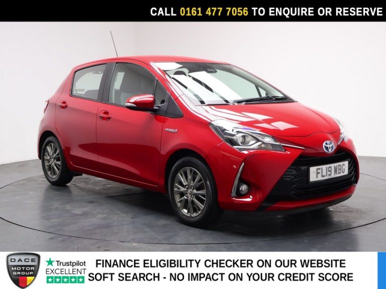Used 2019 RED TOYOTA YARIS Hatchback 1.5 VVT-h Icon Hatchback 5dr Petrol Hybrid E-CVT Euro 6 (s/s) (100 ps) PETROL HYBRID (reg. 2019-03-29) (Automatic) for sale in Stockport