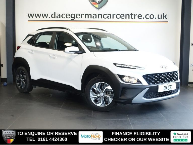 Used 2021 WHITE HYUNDAI KONA SUV 1.6 h-GDi SE Connect SUV 5dr Petrol Hybrid DCT Euro 6 (s/s) (141 ps) PETROL HYBRID (reg. 2021-02-26) (Automatic) for sale in Stockport